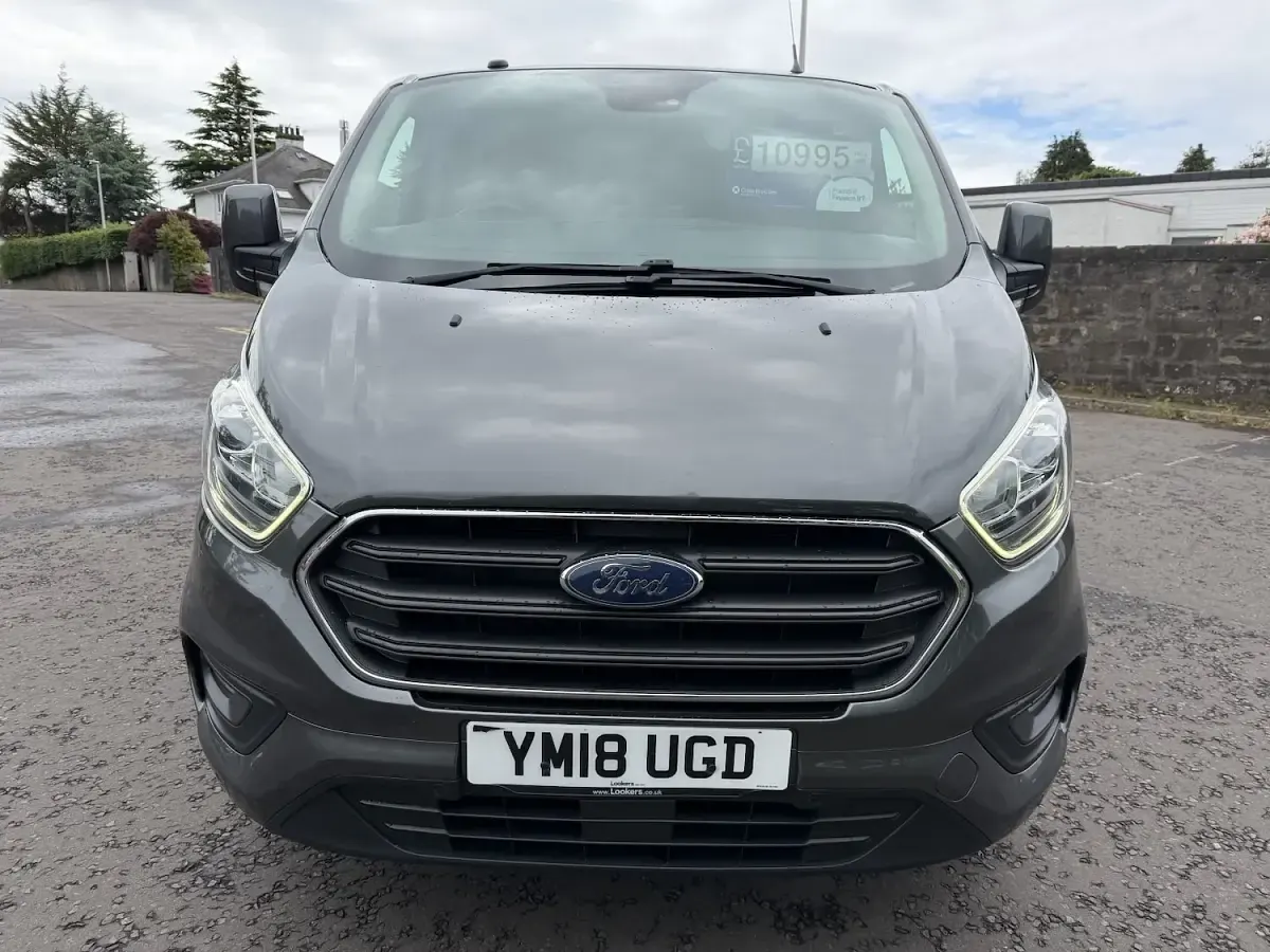 Used Ford Transit Custom Limited 130 HP (95 kW) 2018 Grey Van