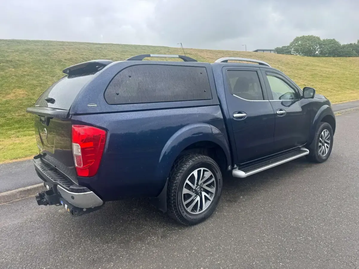 Usado Nissan Navara Tekna 190 CV (139 kW) 2019 Azul Pickup/Camioneta