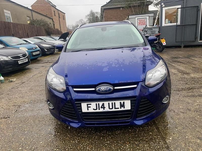 Used Ford Focus Titanium 2014 Blue Estate