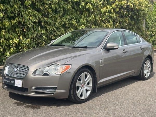 Grey Used 2008 Jaguar XF Premium Luxury Sedan | £6,995 (A bit pricey) - Image 1/1