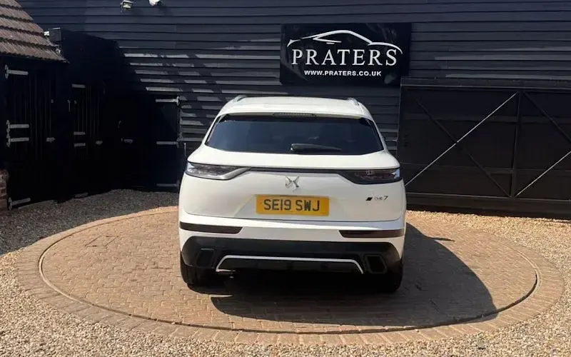 Used DS Automobiles DS7 Crossback Performance 131 HP (96 kW) 2019 White SUV