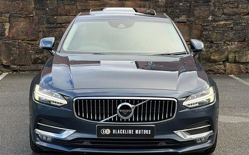 Used Volvo S90 Inscription 235 HP (172 kW) 2018 Blue Sedan
