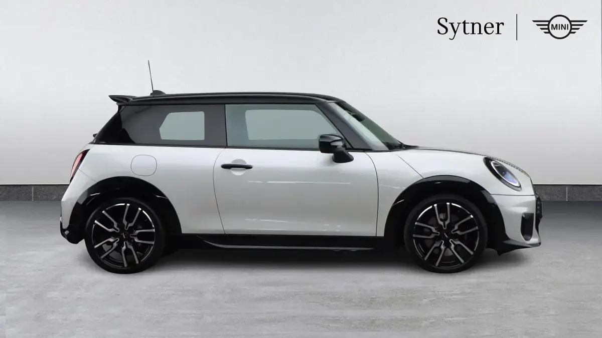 Used Mini Cooper S Hatch 201 HP (147 kW) 2024 White Hatchback