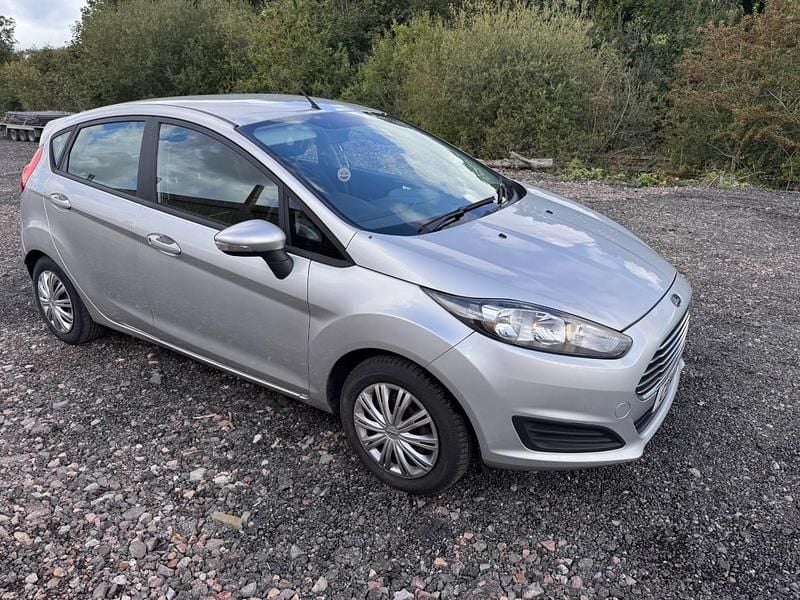 Silver Used 2014 Ford Fiesta Style Hatchback | £3,150 (Super price) - Image 1/4