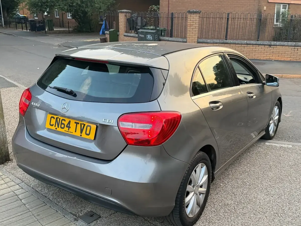Used Mercedes A180 SE 2014 Grey Hatchback