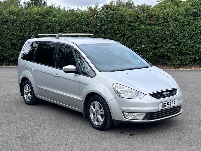 Silver Used 2010 Ford Galaxy Zetec MPV | £1,495 (Super price) - Image 1/4
