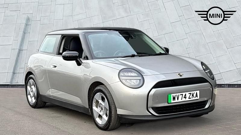 Silver Used 2024 Mini Cooper Hatch Hatchback | £22,000 (Fair price) - Image 1/4