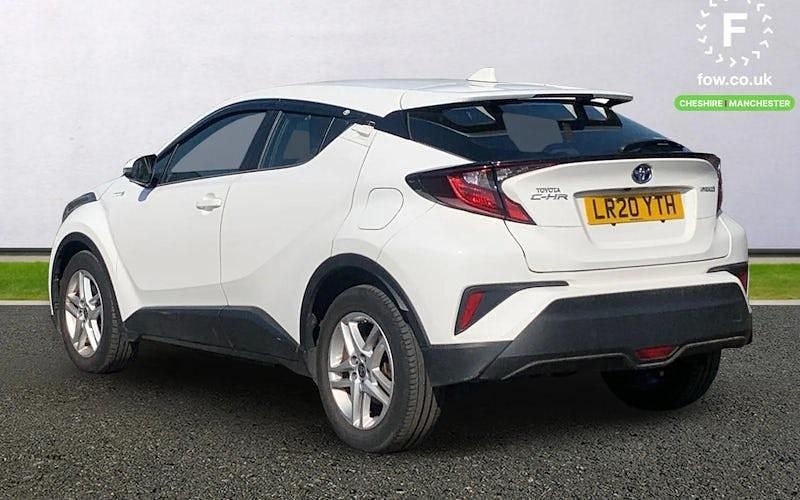 Second-hand Toyota C-HR 122 CP (89 kW) 2023 SUV