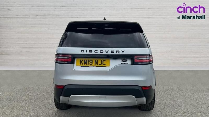 Used Land Rover Discovery 5 HSE Luxury 306 HP (225 kW) 2019 Silver SUV