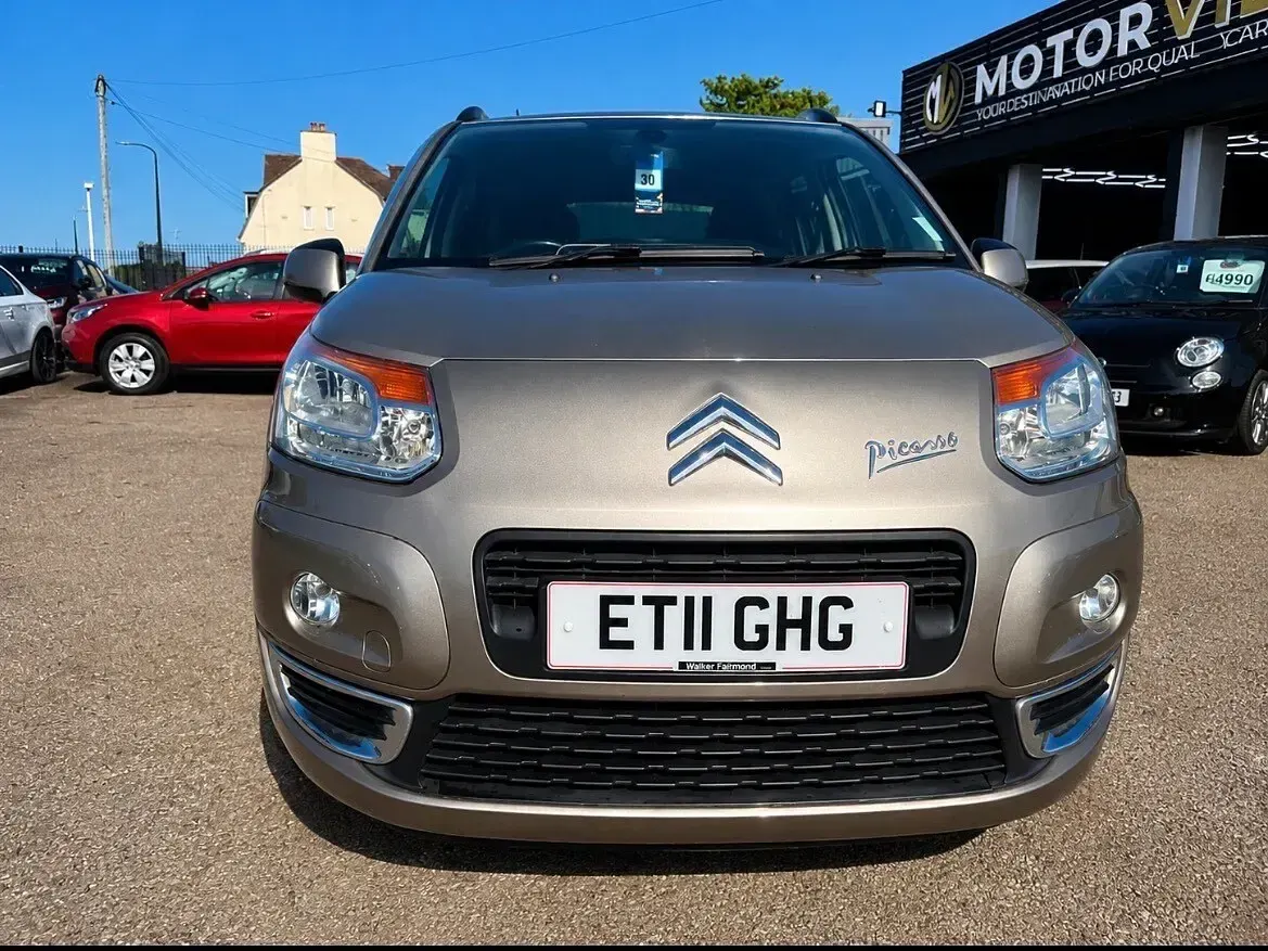Used Citroën C3 Picasso Exclusive 2011 Beige MPV