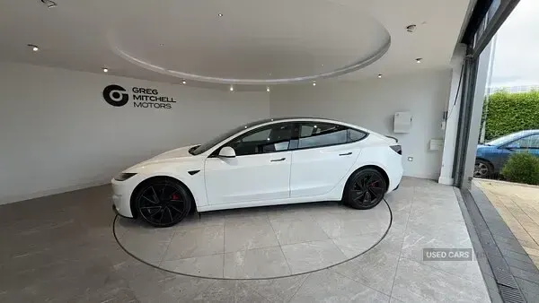 Used Tesla Model 3 Performance 461 kW (627 HP) 2024 White Sedan