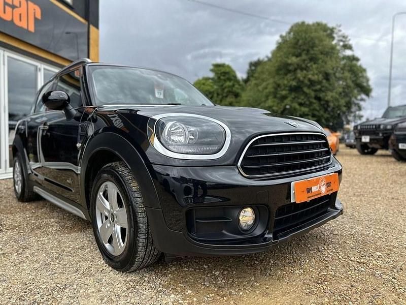 Used Mini Cooper D 2018 Black Hatchback