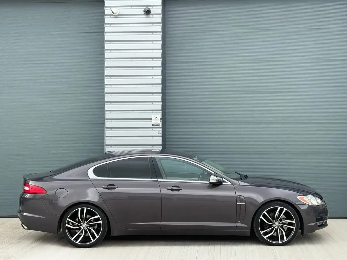 Used Jaguar XF Premium Luxury 2010 Grey Sedan