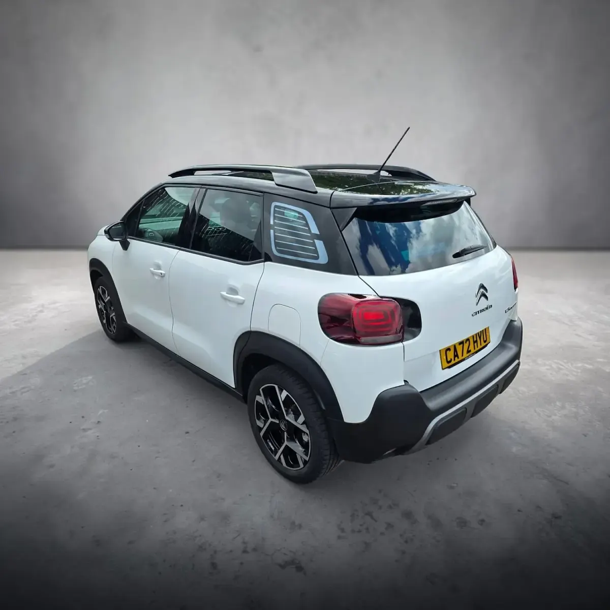 Used Citroën C3 Aircross PureTech 110 HP (80 kW) 2022 White SUV