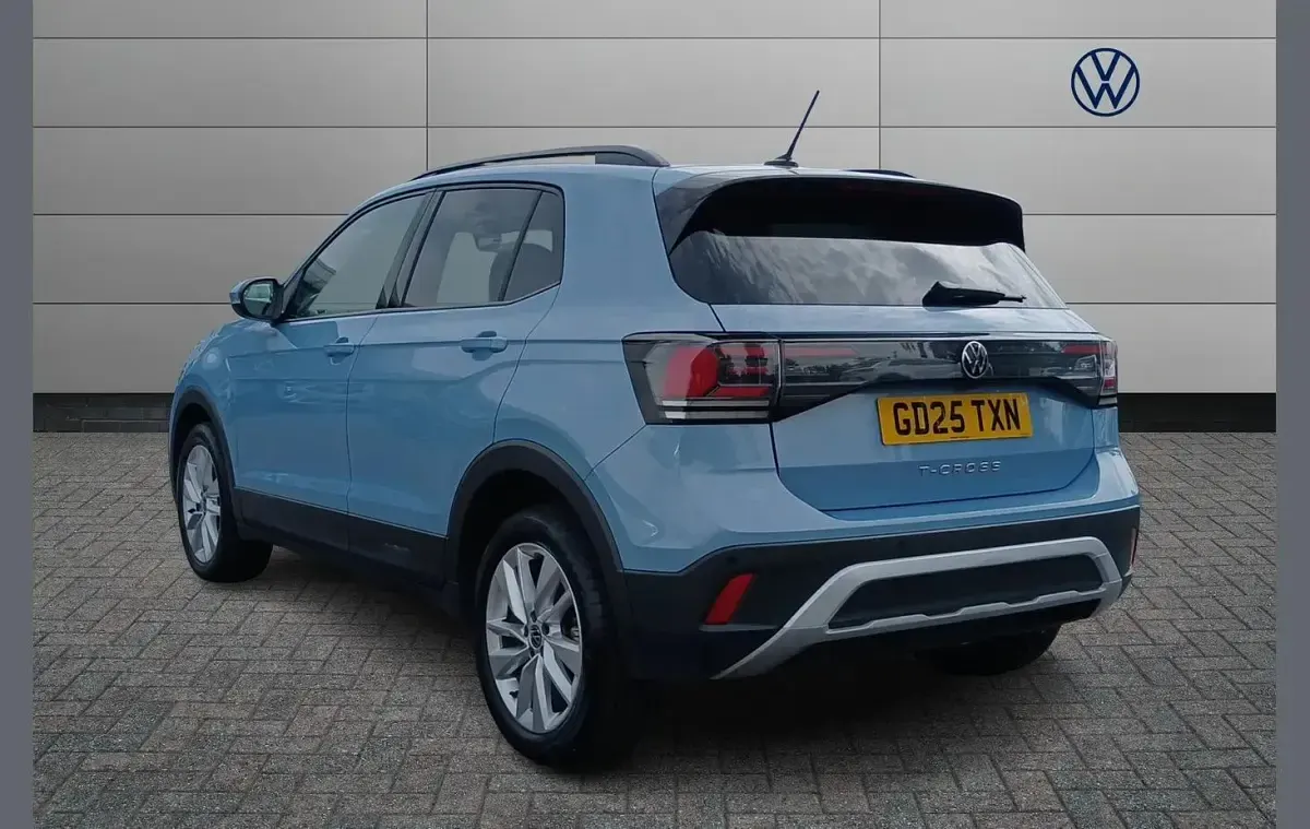 Used VW T-Cross Match 115 HP (84 kW) 2025 Blue SUV