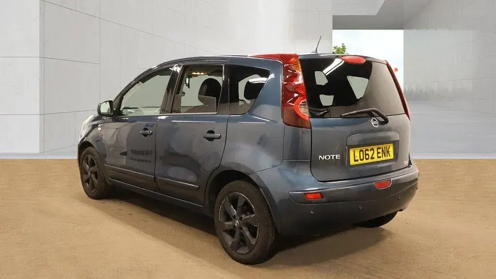 Used Nissan Note N-TEC 110 HP (80 kW) 2012 Blue Hatchback