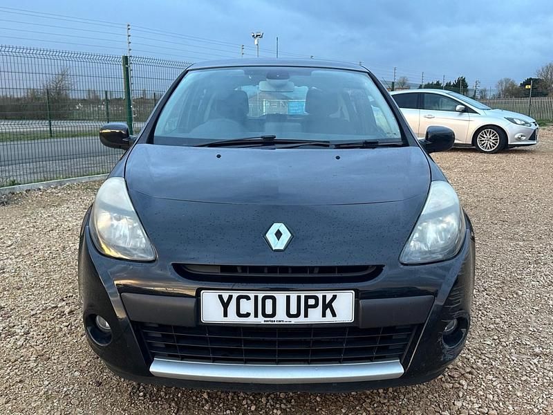 Used Renault Clio II Dynamique 2010 Black Hatchback