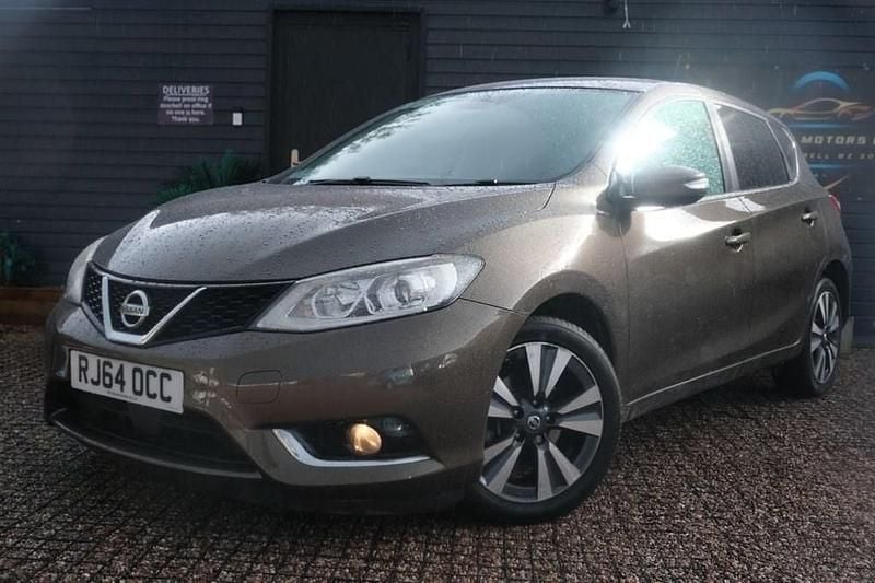 Used Nissan Pulsar N-TEC 110 HP (80 kW) 2015 Beige Hatchback