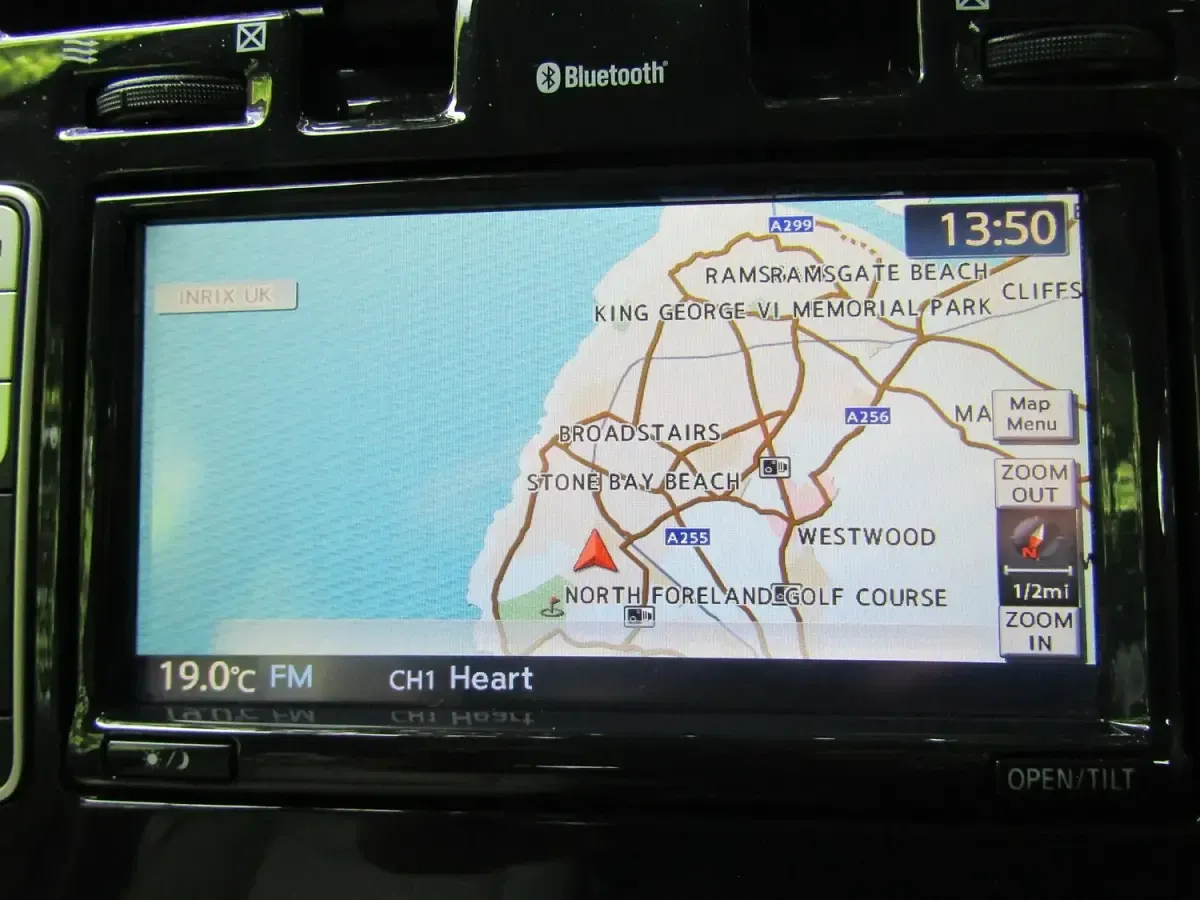 Used Nissan Leaf 80 kW (109 HP) 2013 Black Hatchback