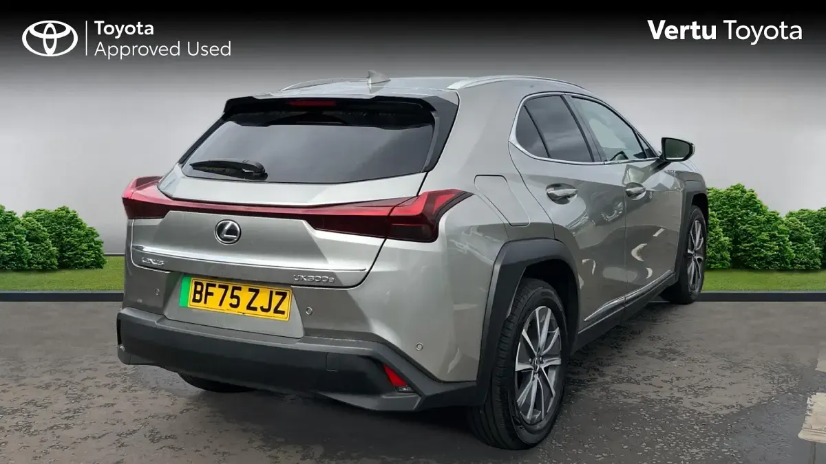 Used Lexus UX 150 kW (204 HP) 2025 Sonic titanium  (1j7)  special metallic SUV