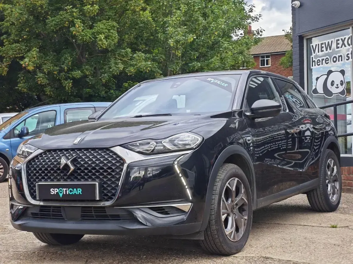 Used DS Automobiles DS3 Crossback Elegance 100 HP (73 kW) 2019 Black SUV