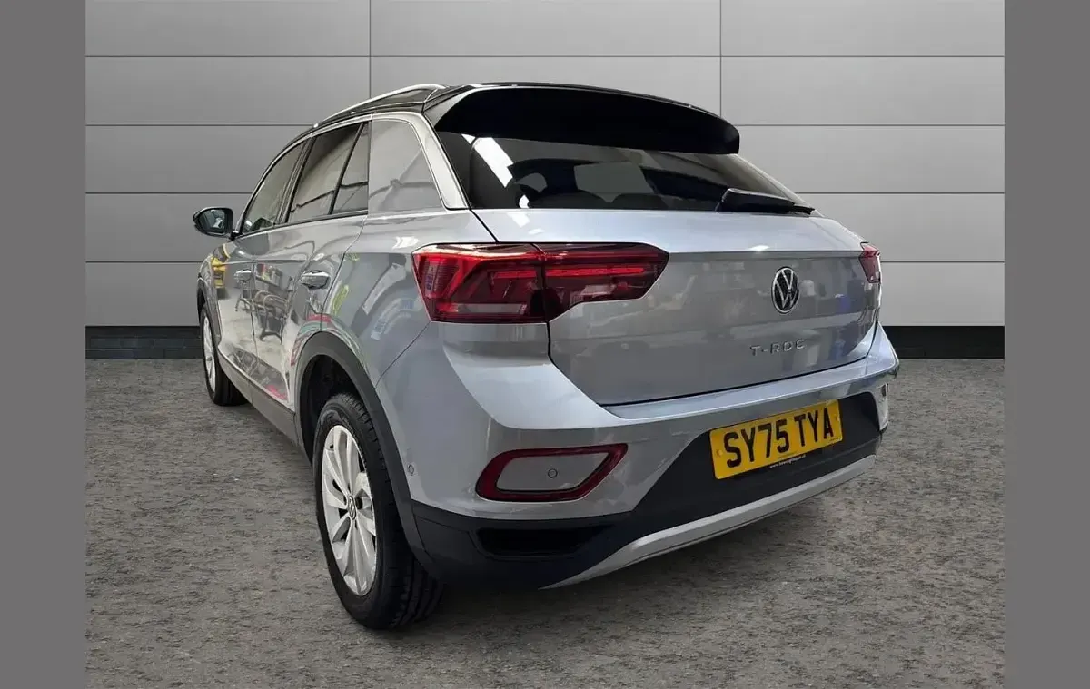 Used VW T-Roc Match 147 HP (108 kW) 2025 Silver SUV