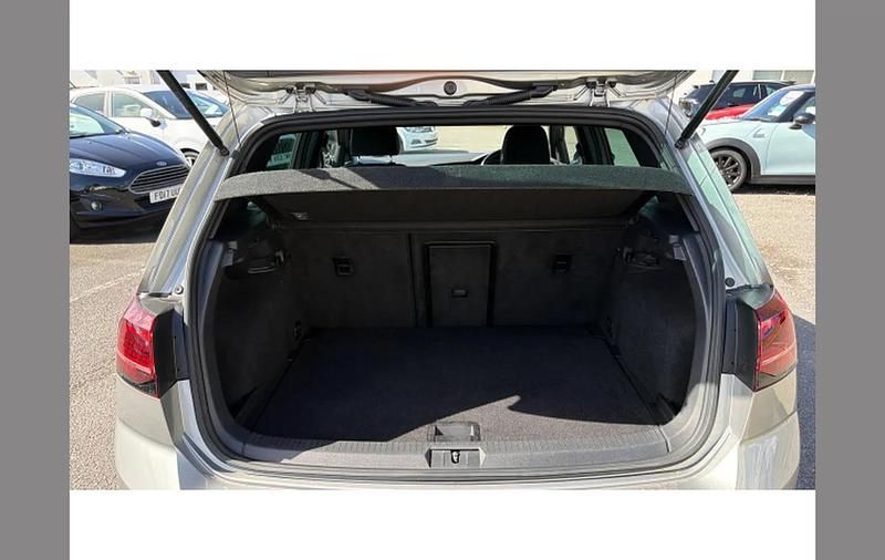 Used VW Golf VII GTD 184 HP (135 kW) 2018 Silver Hatchback