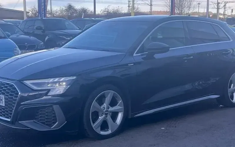 Used Audi A3 Sportback S-Line 150 HP (110 kW) 2024 Hatchback