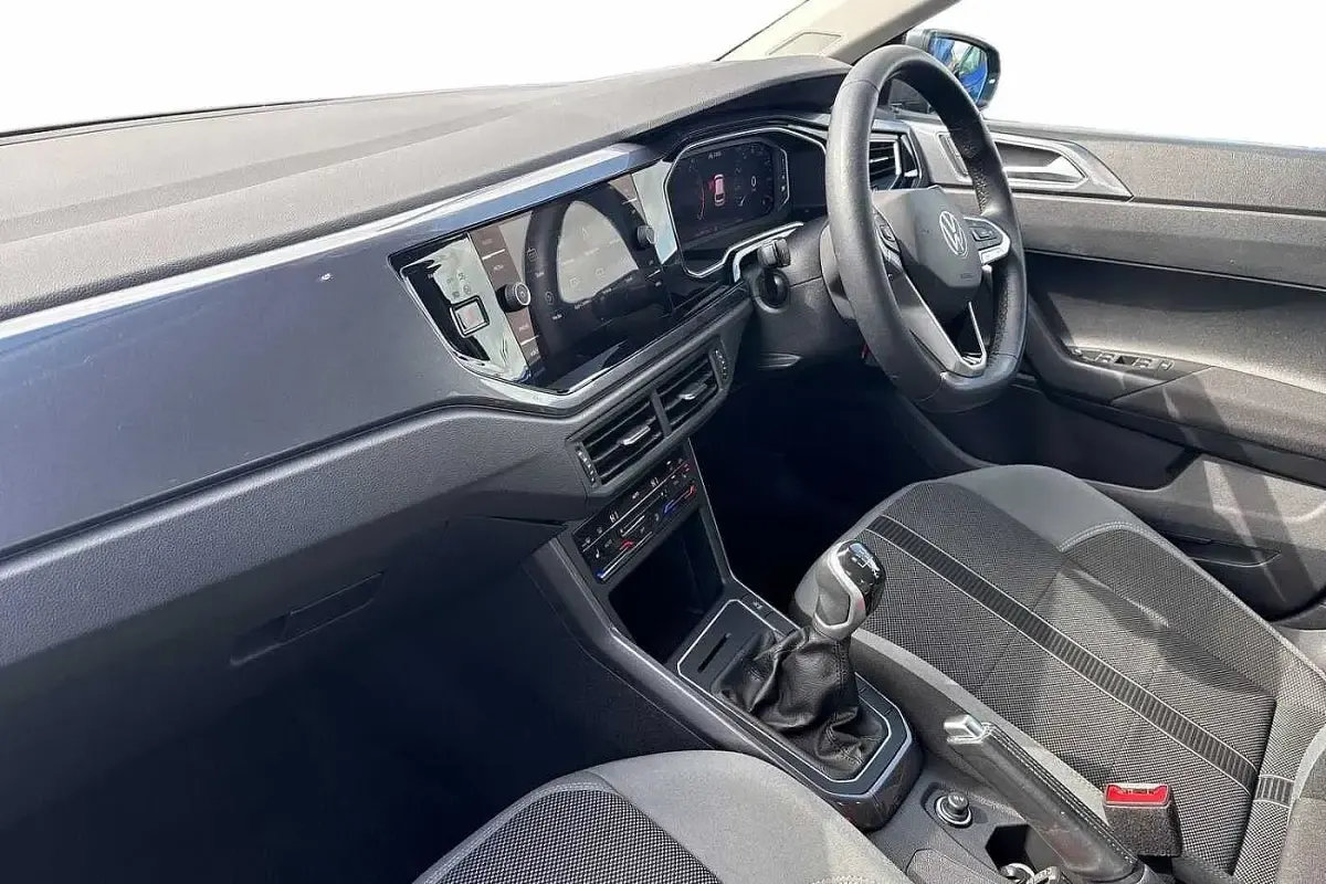 Used VW Polo Style 95 HP (69 kW) 2023 Grey Hatchback