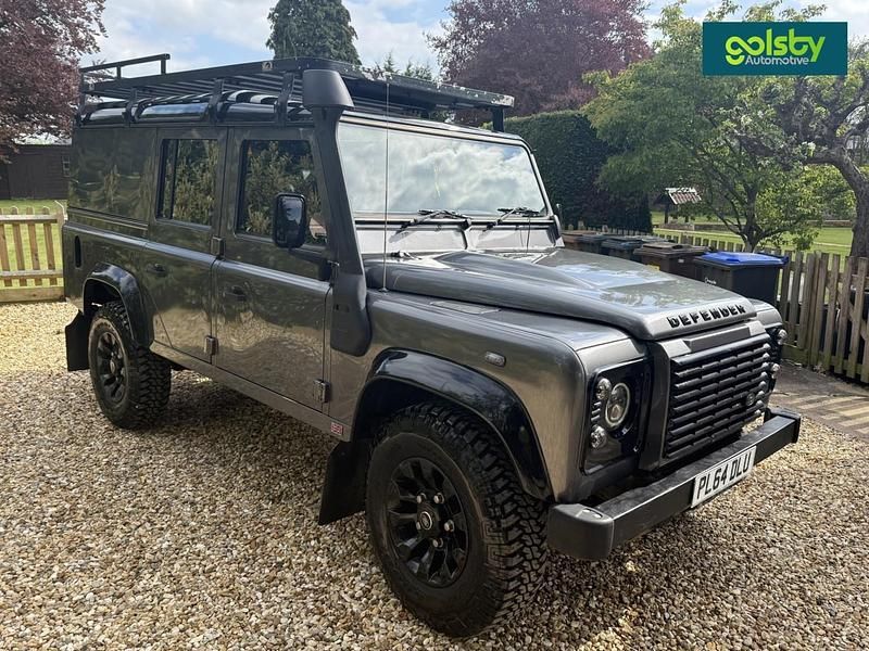 Used Land Rover Defender 120 HP (88 kW) 2014 Grey Estate