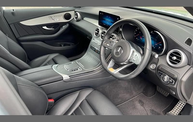 Used Mercedes GLC300e AMG Line Premium 320 HP (235 kW) 2022 Silver SUV