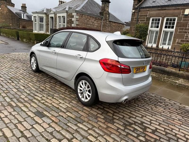 Used BMW 218 Comfort Edition 140 HP (102 kW) 2019 Silver MPV