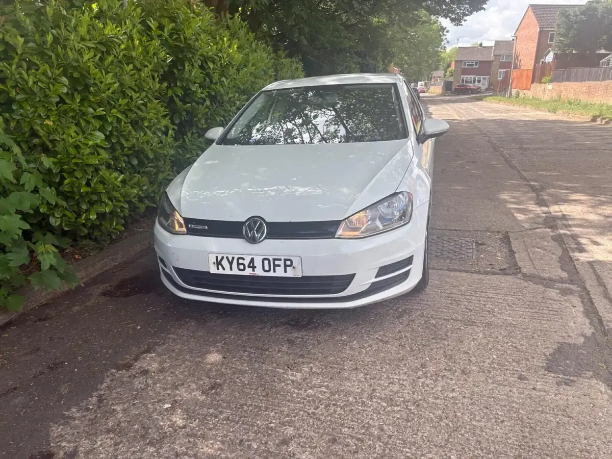 Used VW Golf VII S 2014 White Hatchback