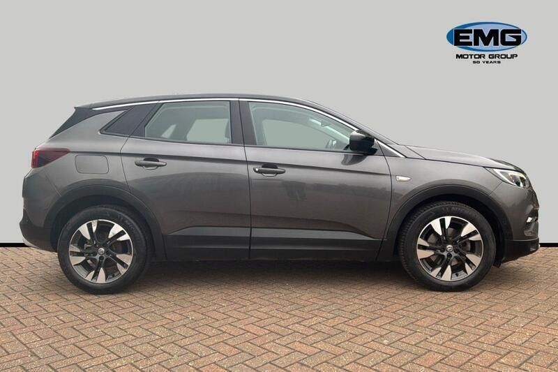 Grey Used 2019 Vauxhall Grandland X Sport SUV | £10,245 (Good price) - Image 1/4