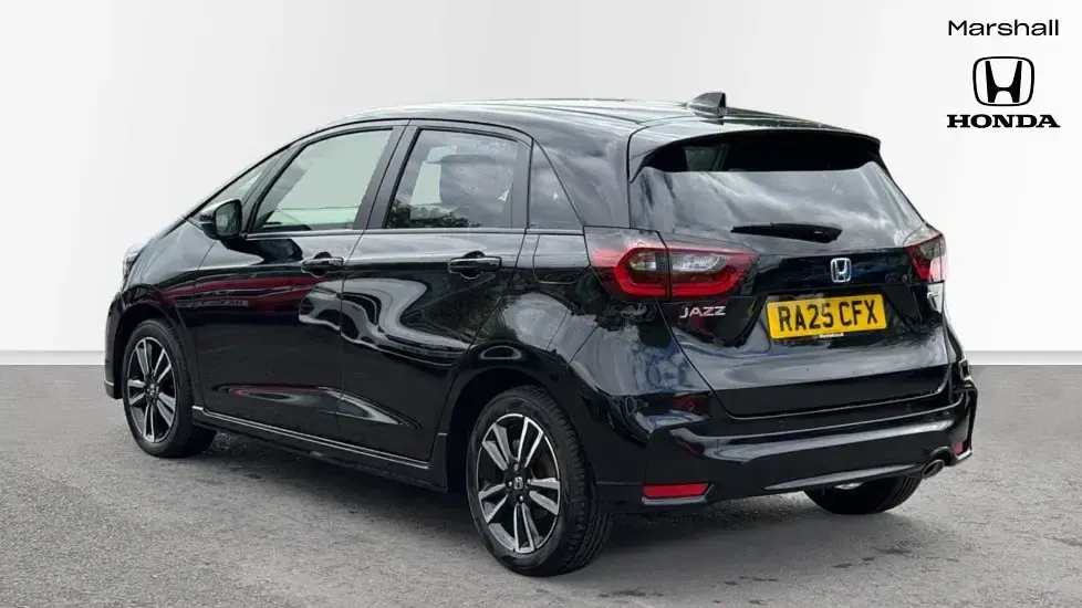 Second-hand Honda Jazz Advance 122 CP (89 kW) 2025 Negru Hatchback