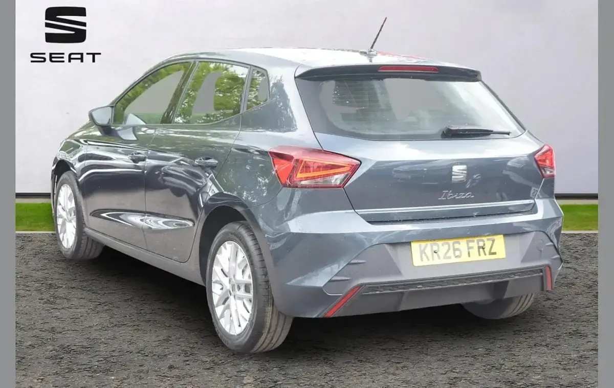 Nuevo Seat Ibiza SE Technology 115 CV (84 kW) 2026 Gris Utilitario