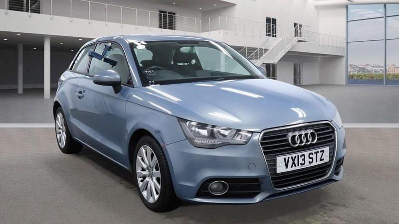 Used Audi A1 Sport 86 HP (63 kW) 2013 Blue Hatchback