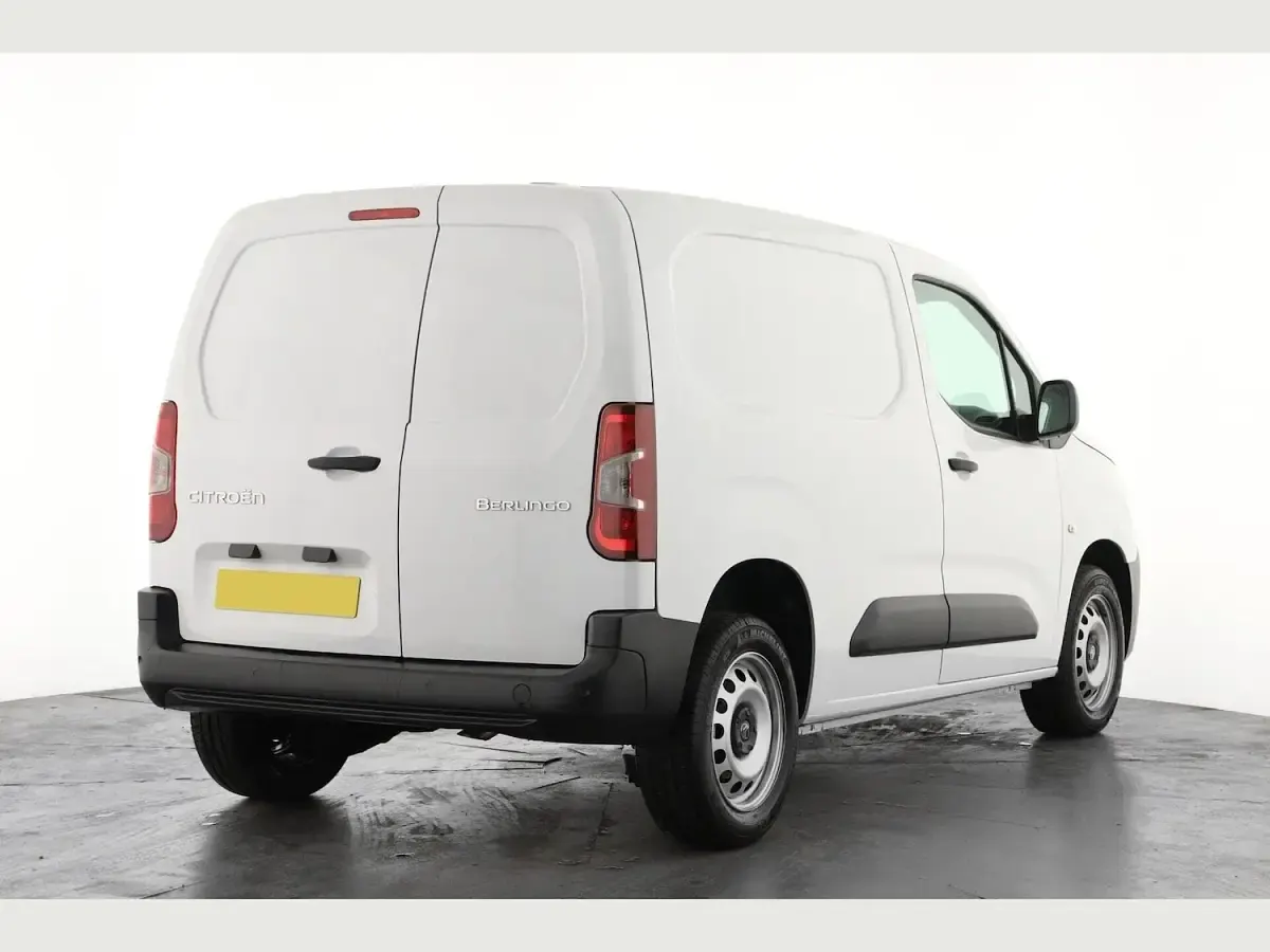 New Citroën Berlingo 100 HP (73 kW) 2026 White MPV