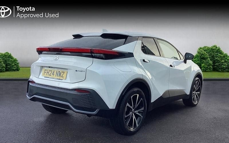 Used Toyota C-HR Design 223 HP (164 kW) 2026 SUV