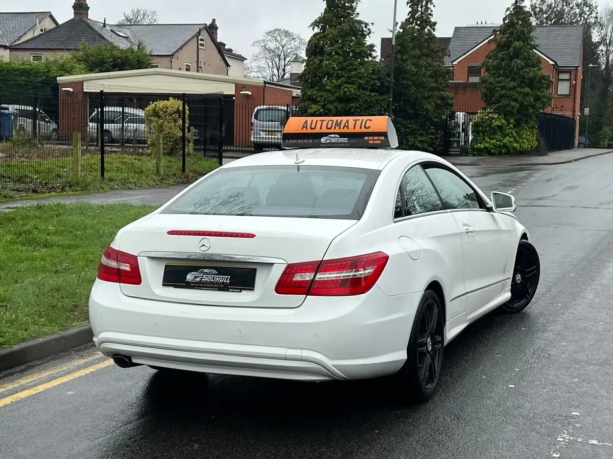 Used Mercedes E250 2012 White Coupe