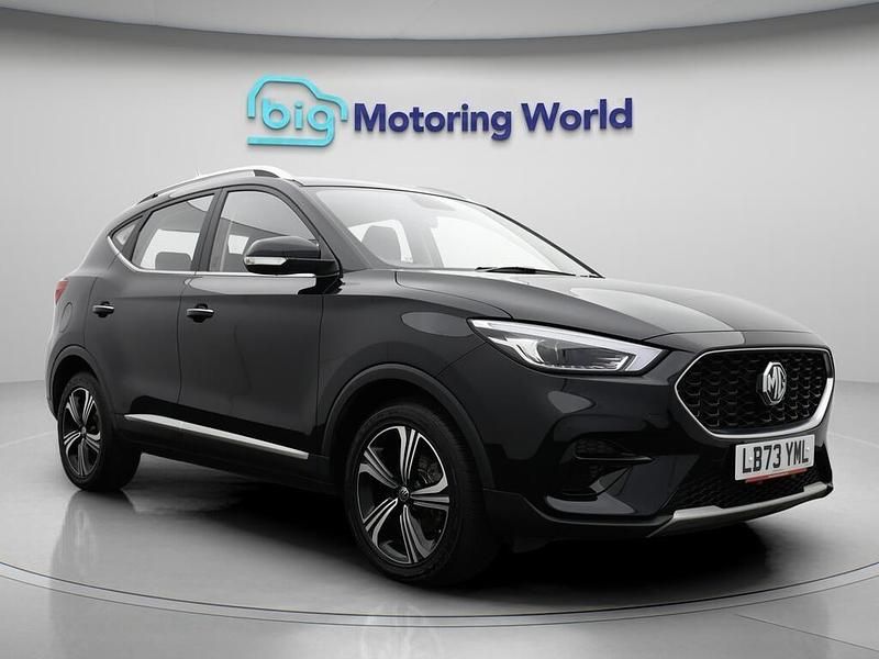 Black Used 2023 MG ZS Excite Sedan | £13,000 (Fair price) - Image 1/4