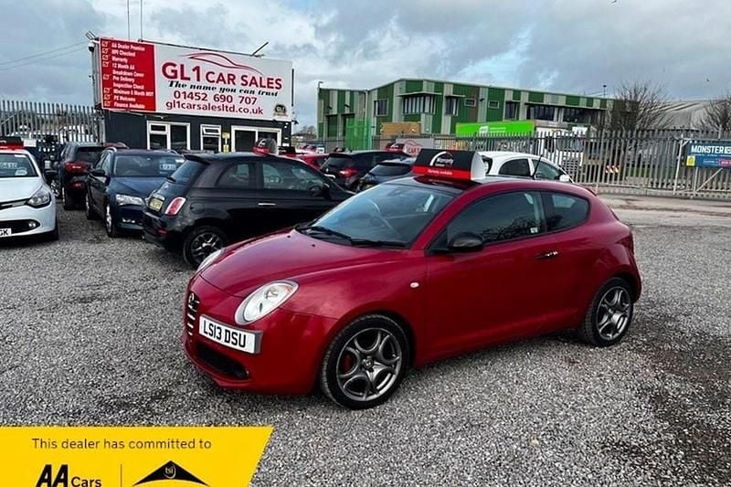 Used Alfa Romeo MiTo 105 HP (77 kW) 2013 Red Hatchback