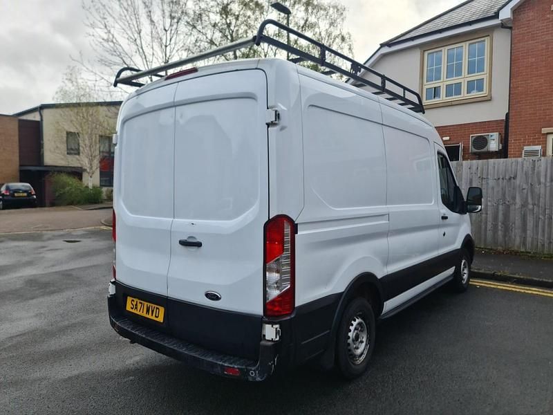 Used Ford Transit Trend 130 HP (95 kW) 2021 White Van