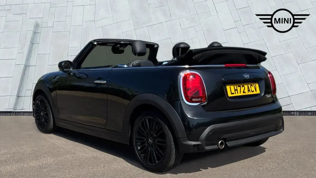 Usado Mini Cooper Cabriolet Exclusive 2023 Preto Cabrios