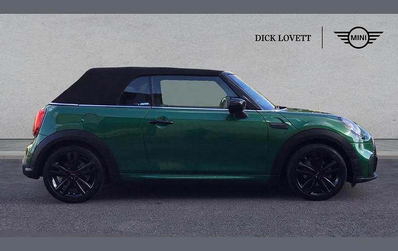 Used Mini Cooper Cabriolet Sport 134 HP (98 kW) 2022 Green Cabriolet