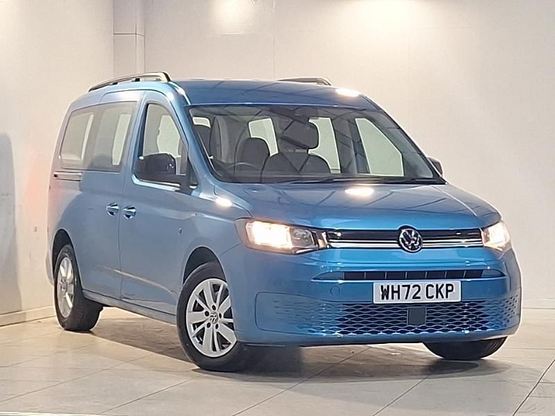 Used VW Caddy Maxi Life 122 HP (89 kW) 2022 Blue MPV