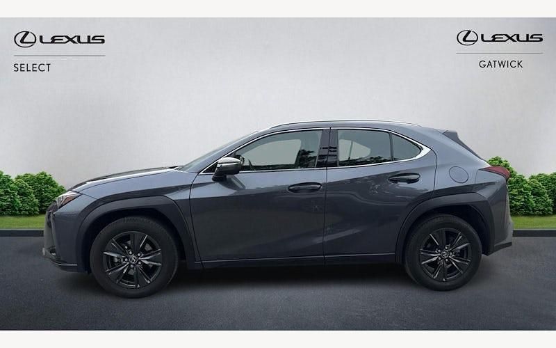 Used Lexus UX 300h 199 HP (146 kW) 2026 SUV