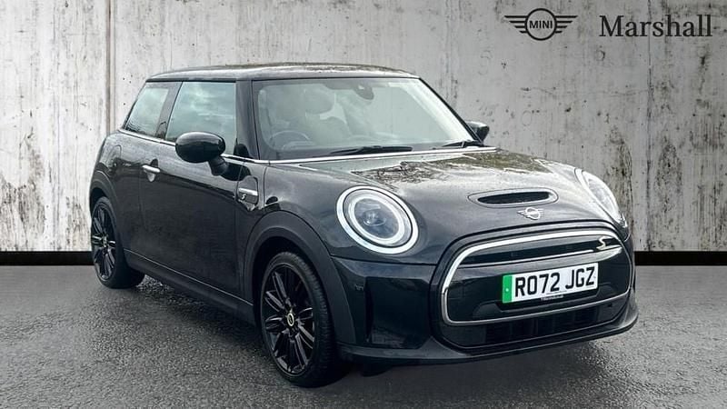 Black Used 2022 Mini Cooper S Level 2 Hatchback | £14,663 (Good price) - Image 1/4