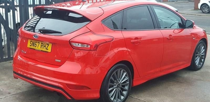 Used Ford Focus ST-Line 2017 Red Hatchback