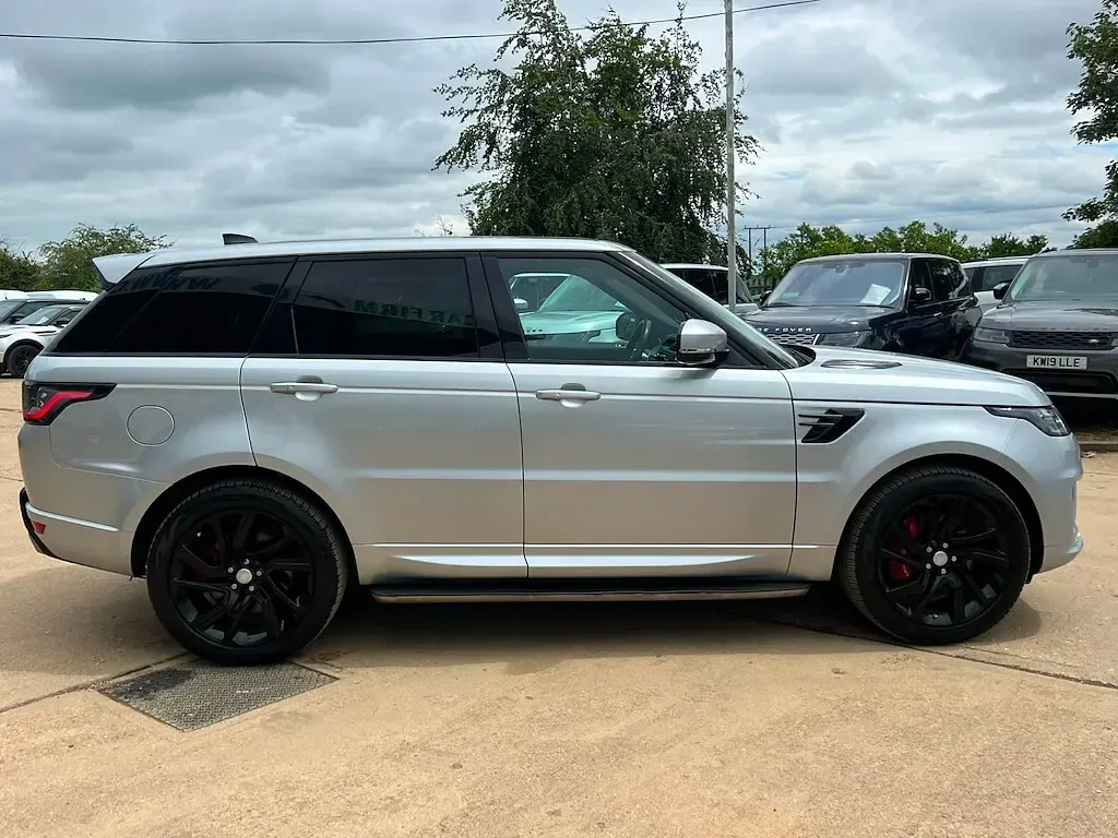 Used Land Rover Range Rover Sport HSE Dynamic 404 HP (297 kW) 2019 Silver SUV